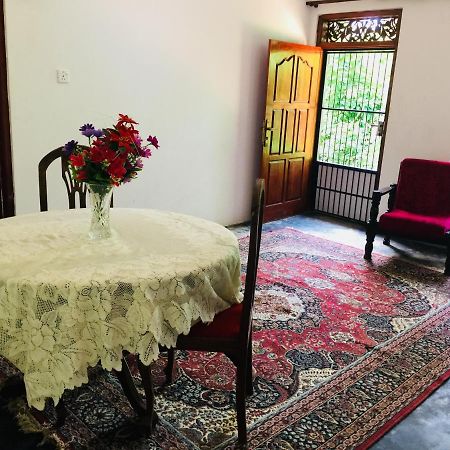 Thaaaru Villa 米瑞莎 外观 照片